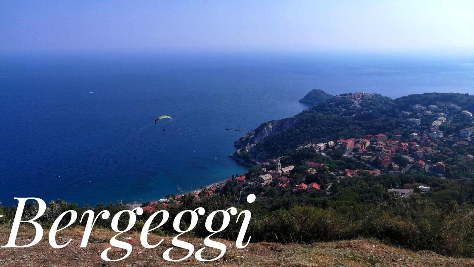 Villa Gio - Terrazza Nel Blu Bergeggi Bagian luar foto
